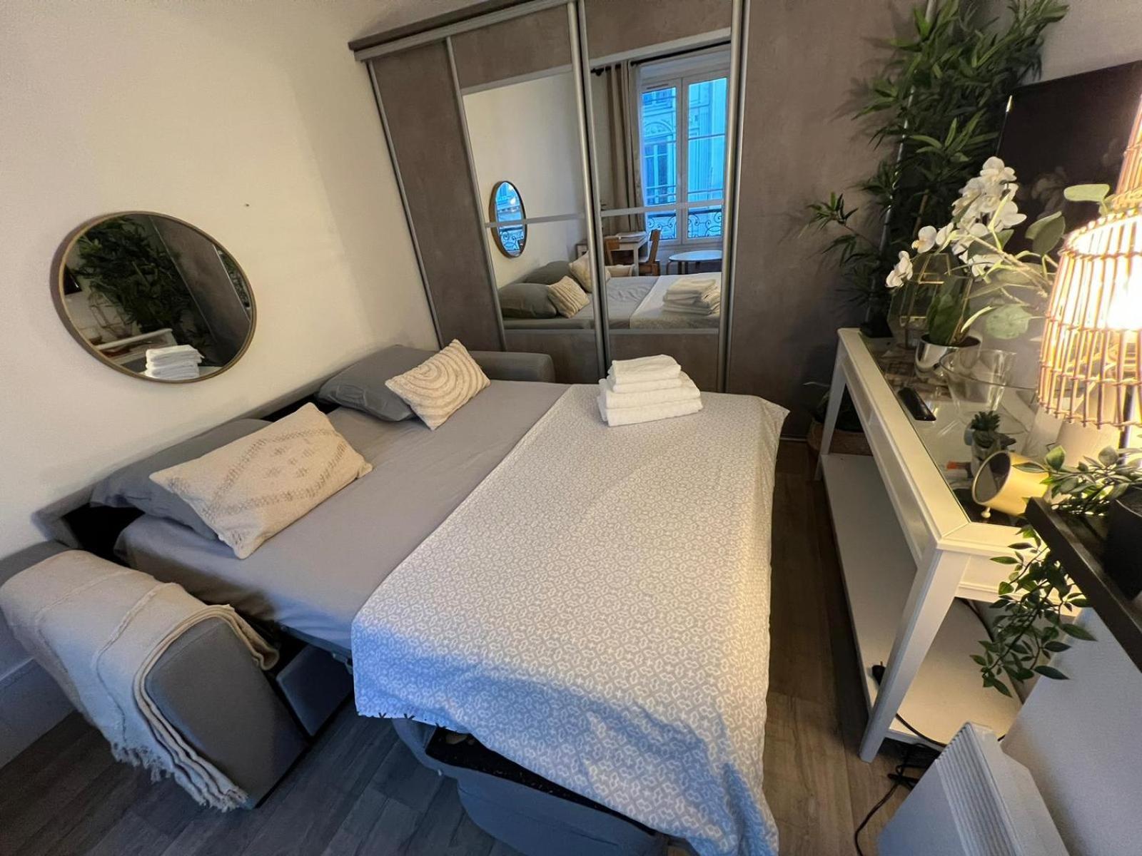 Studio Moderne Au Coeur De Paris Batignolles מראה חיצוני תמונה